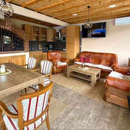 Crystal Racic Villa Bihac Ngoại thất bức ảnh
