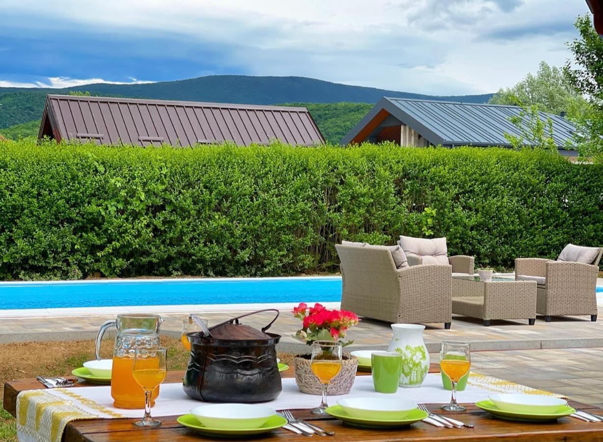 Crystal Racic Villa Bihac Ngoại thất bức ảnh