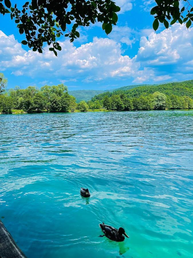 Crystal Racic Villa Bihac Ngoại thất bức ảnh