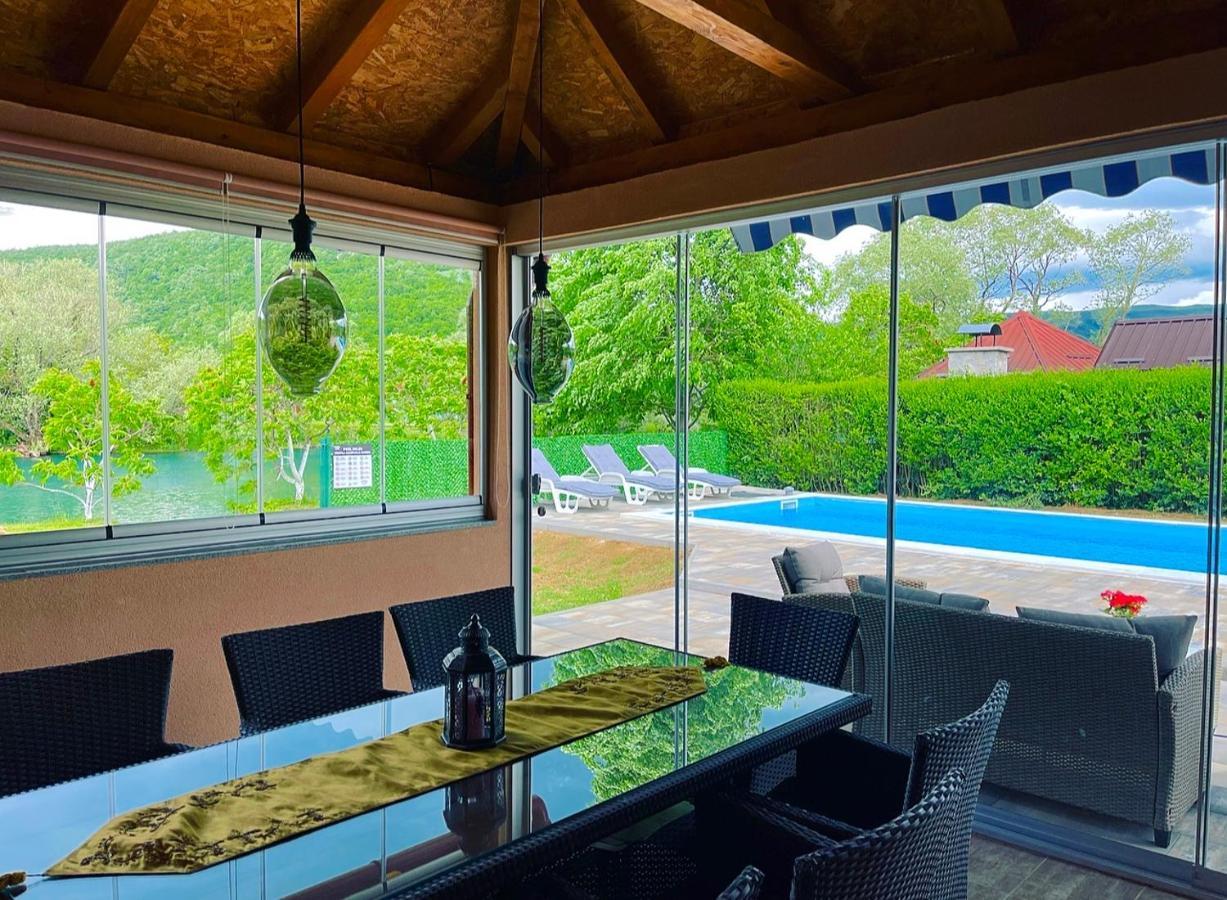 Crystal Racic Villa Bihac Ngoại thất bức ảnh