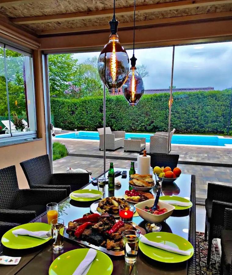 Crystal Racic Villa Bihac Ngoại thất bức ảnh