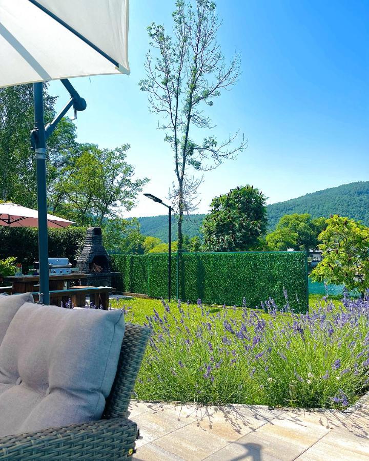 Crystal Racic Villa Bihac Ngoại thất bức ảnh